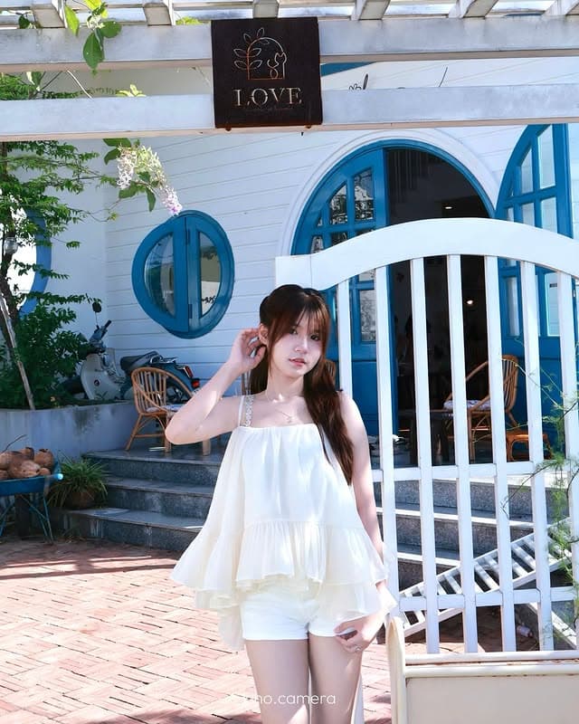 Ảnh chụp thực tế từ CANON R50